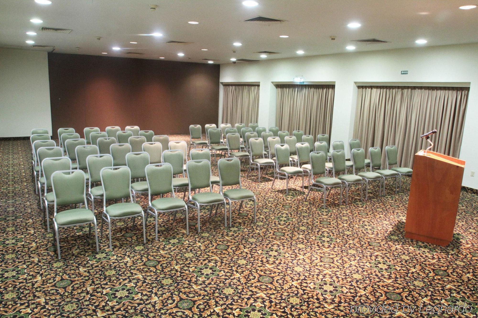 Holiday Inn Monterrey Norte By Ihg San Nicolas de los Garza Perniagaan gambar